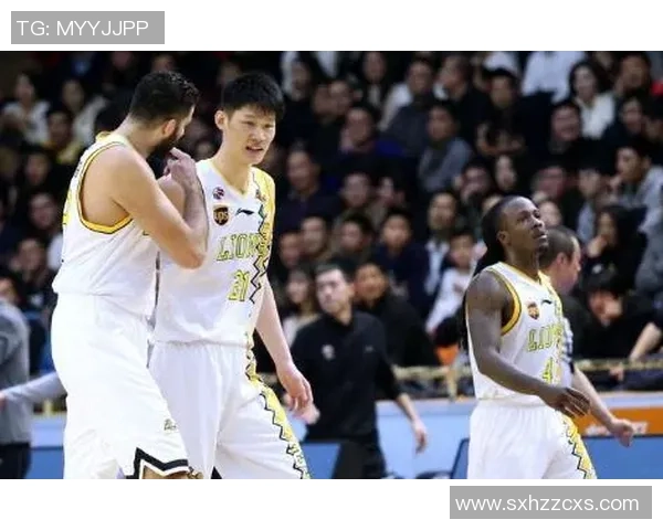 TES在冠军杯积分榜中以56分稳居第一位置展现强劲实力