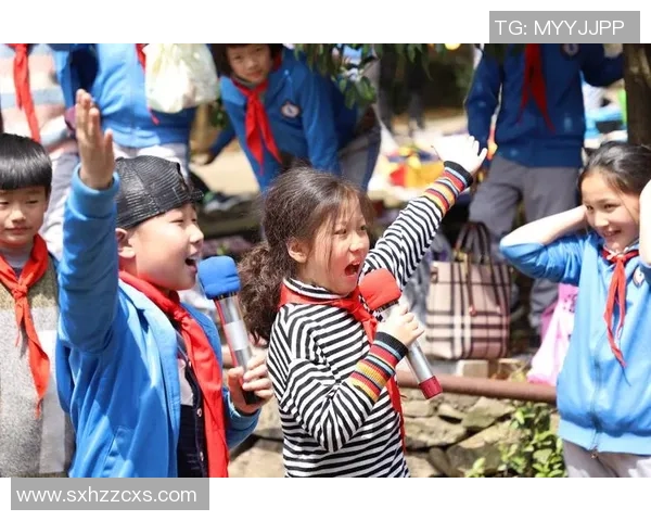 小明在足球场上的成长历程与团队合作精神的培养之路