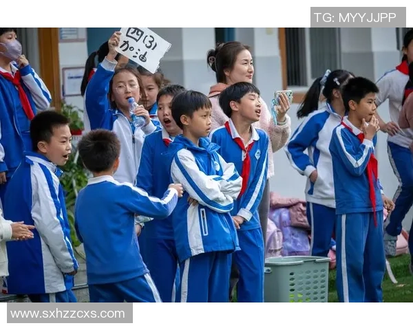 孙怡然足球之路：从青涩少女到绿茵场上的璀璨明星